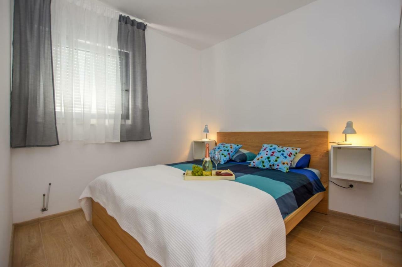 Apartments Milena 8 Mandre Dış mekan fotoğraf